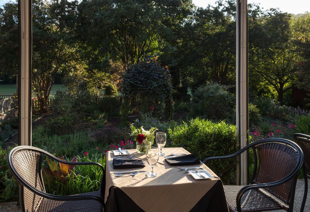 Clarkesville Glen-Ella Springs Hotel & Restaurant מראה חיצוני תמונה