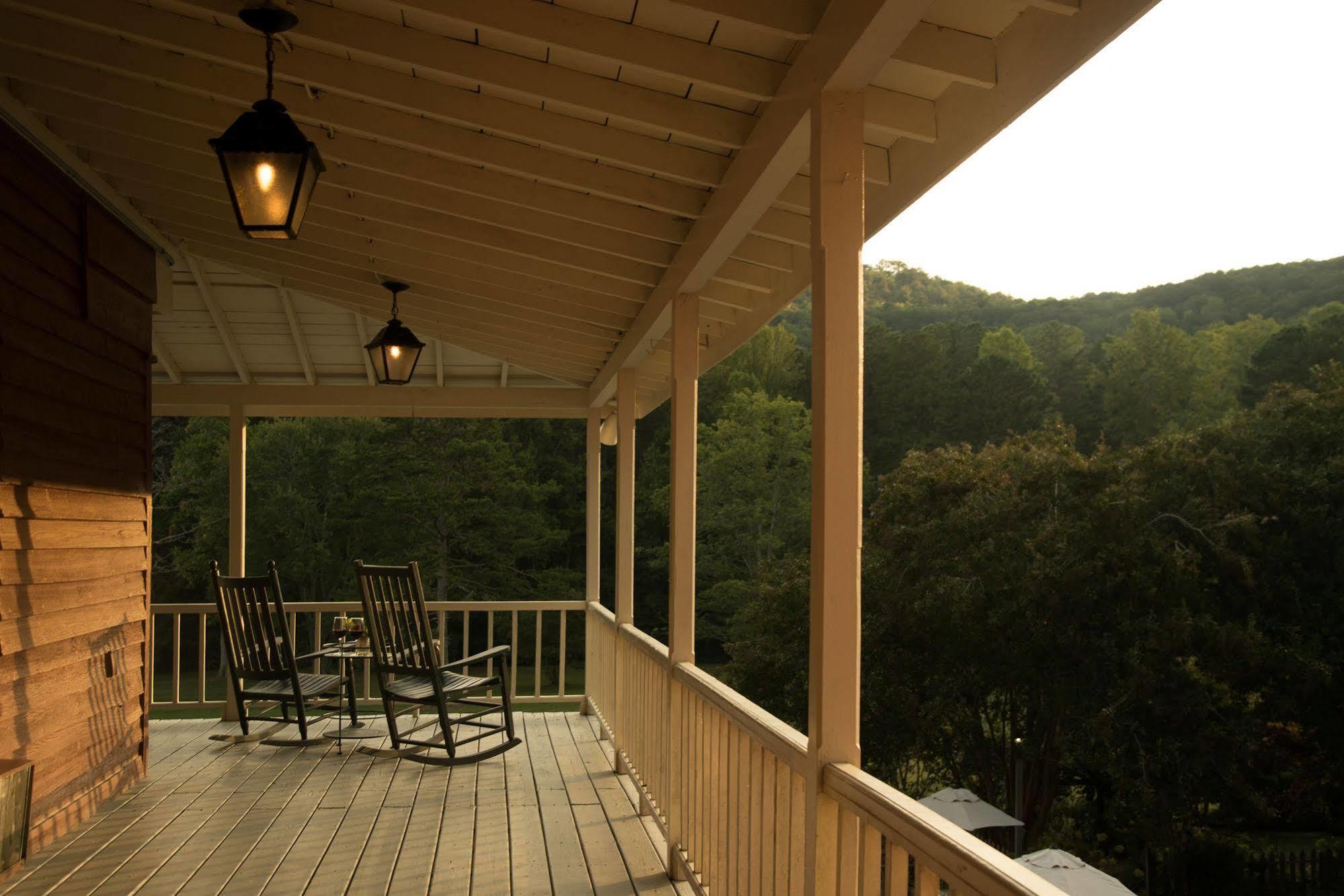 Clarkesville Glen-Ella Springs Hotel & Restaurant מראה חיצוני תמונה